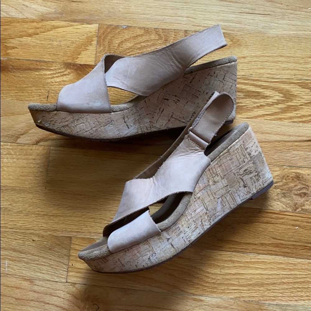 Clark’s super comfortable wedge heel